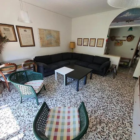 Casa Delle Conchiglie